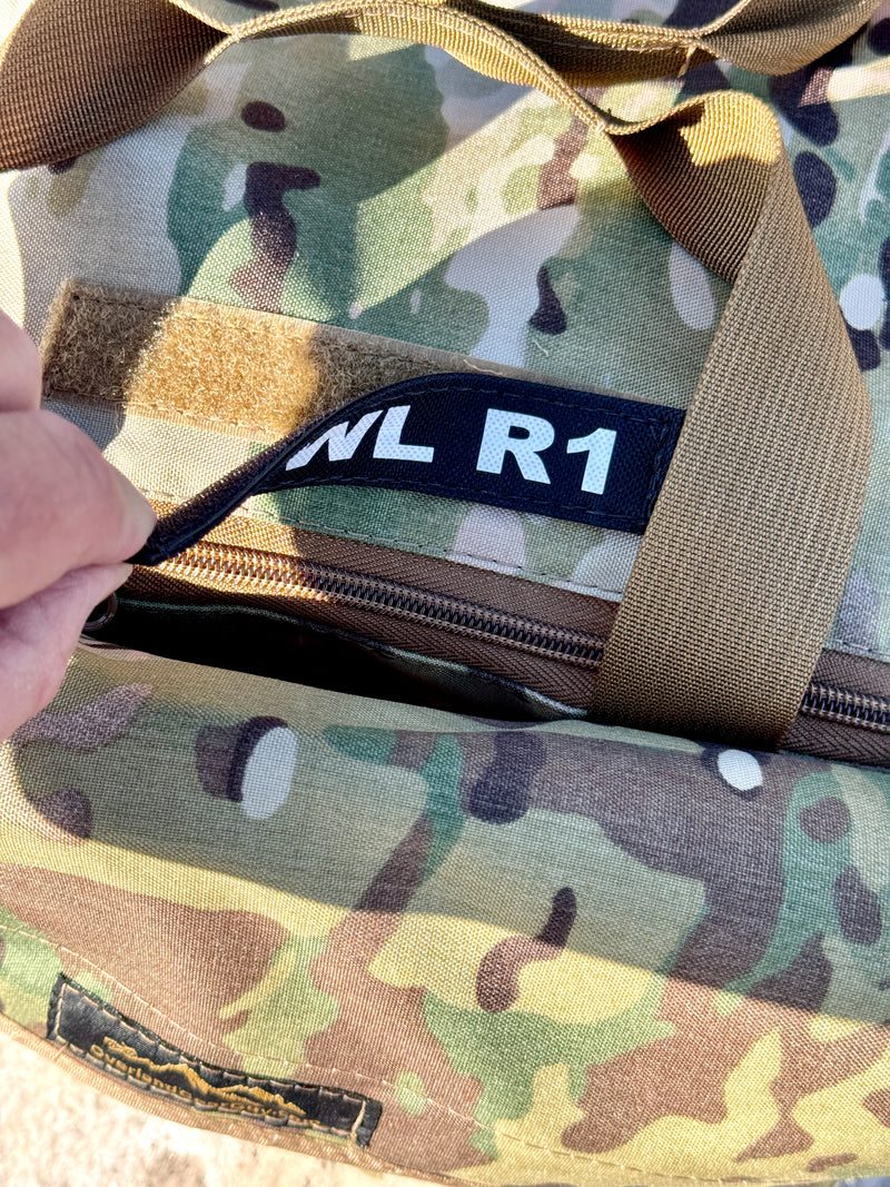 Load image into Gallery viewer, The Howl R1 Carry Bag
