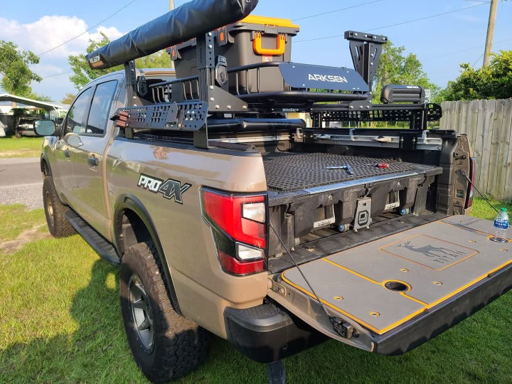 Load image into Gallery viewer, Custom Tailgate Cover
