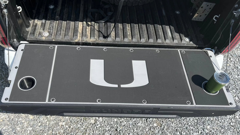 Load image into Gallery viewer, BillieBars Collegiate Tailgate Cover
