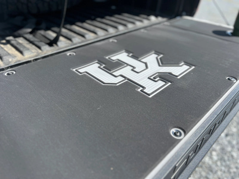 Load image into Gallery viewer, BillieBars Collegiate Tailgate Cover

