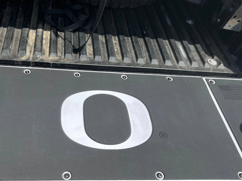 Load image into Gallery viewer, BillieBars Collegiate Tailgate Cover
