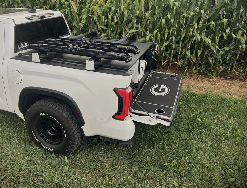Load image into Gallery viewer, BillieBars Collegiate Tailgate Cover
