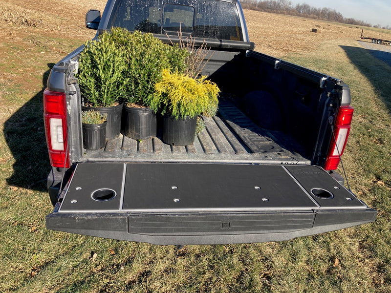 Load image into Gallery viewer, F250 F350 Superduty Tailgate Cover (2017-2022)
