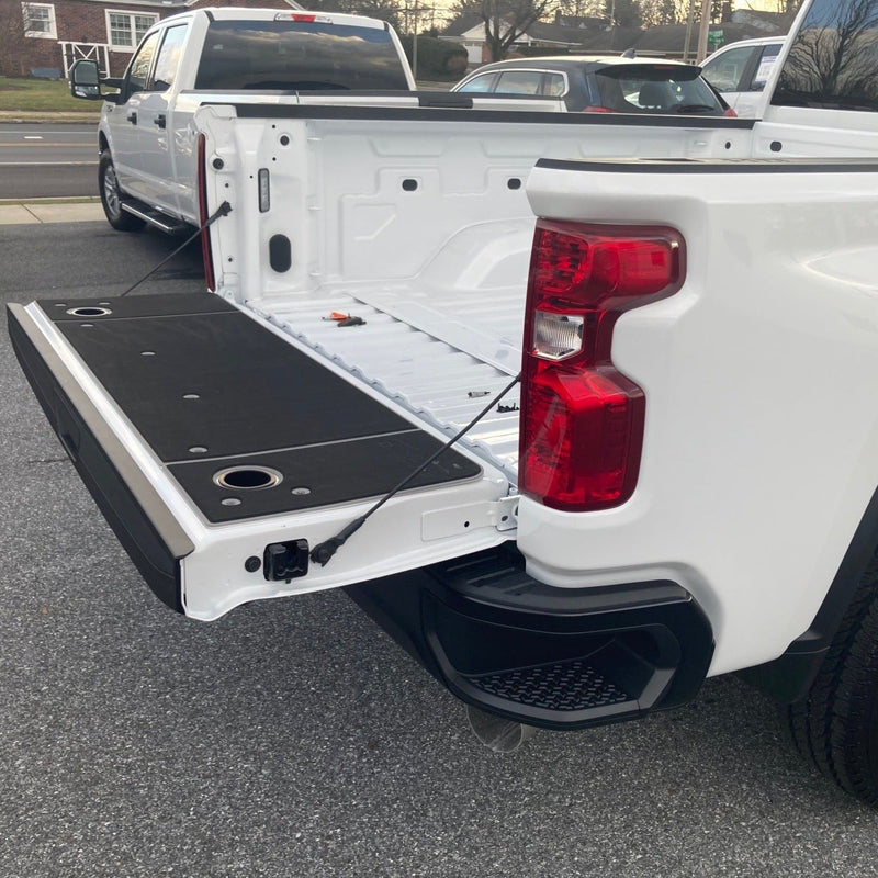 Load image into Gallery viewer, Silverado/Sierra 2500, 3500 Tailgate Cover (2019+)
