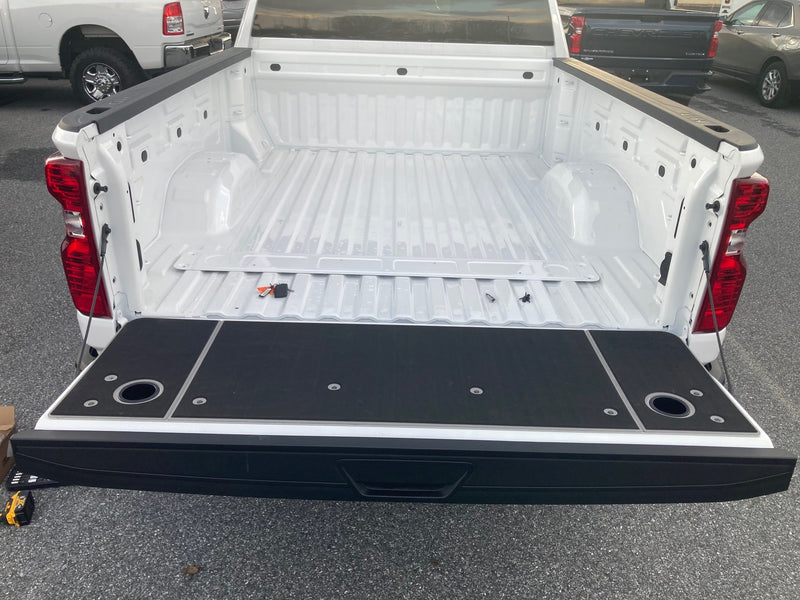 Load image into Gallery viewer, Silverado/Sierra 2500, 3500 Tailgate Cover (2019+)
