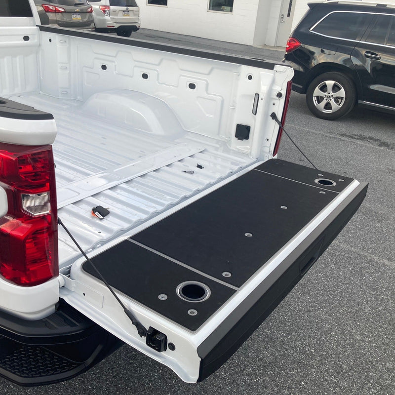 Load image into Gallery viewer, Silverado/Sierra 2500, 3500 Tailgate Cover (2019+)
