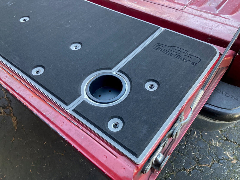 Load image into Gallery viewer, 1ST GEN Tacoma Tailgate Cover (1995-2004)
