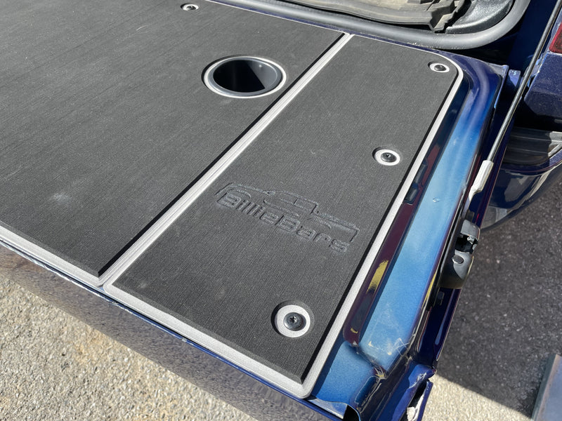 Load image into Gallery viewer, Avalanche Tailgate Cover (2007+)
