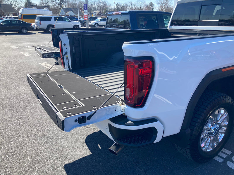 Load image into Gallery viewer, Silverado/Sierra MULTI-FLEX/MULTIPRO Tailgate Cover Kit
