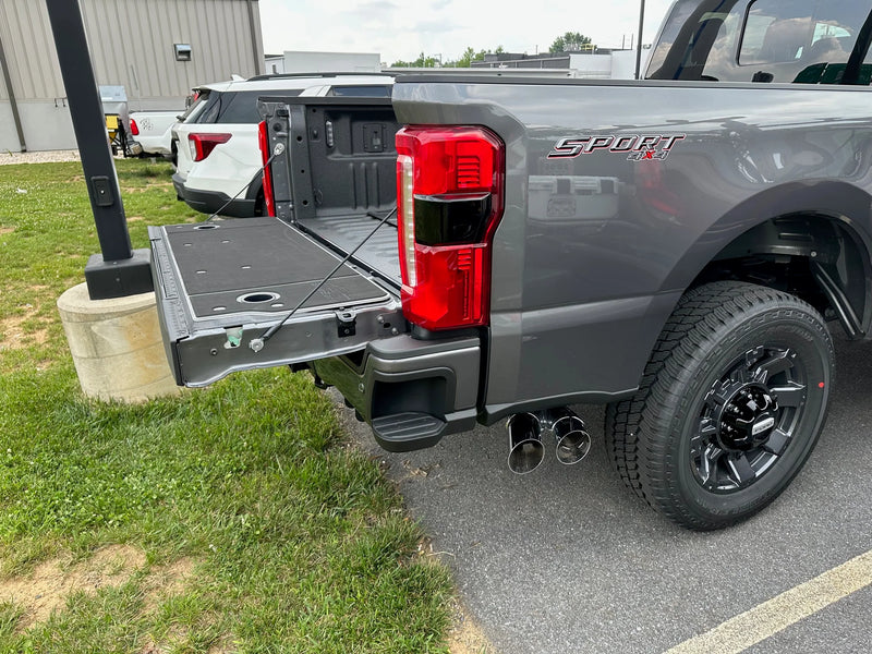 Load image into Gallery viewer, BillieBars - F250 F350 Superduty Tailgate Cover (2023+)
