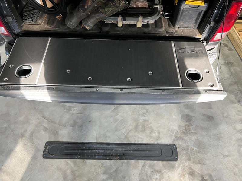 Load image into Gallery viewer, RAM Tailgate Covers (98-Current)
