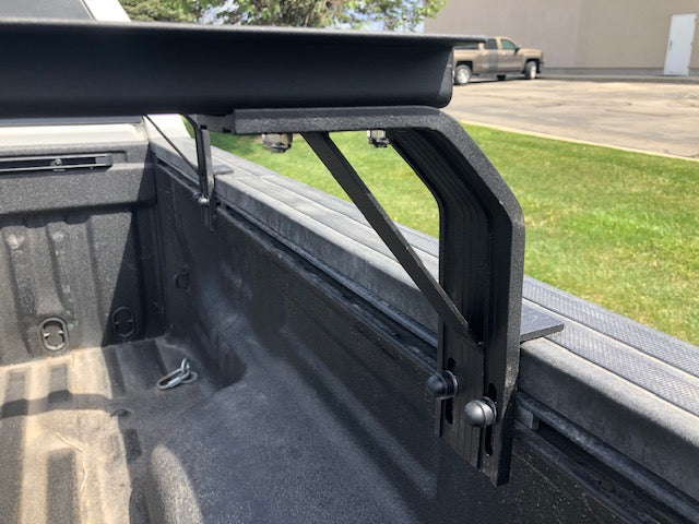 Load image into Gallery viewer, Toyota Bed Rail Mount Leg
