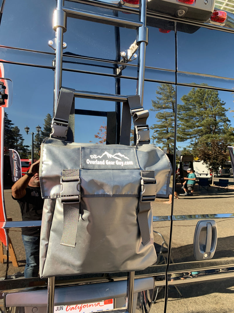Load image into Gallery viewer, Saint Helens Trail Bag - Spare Tire or Ladder
