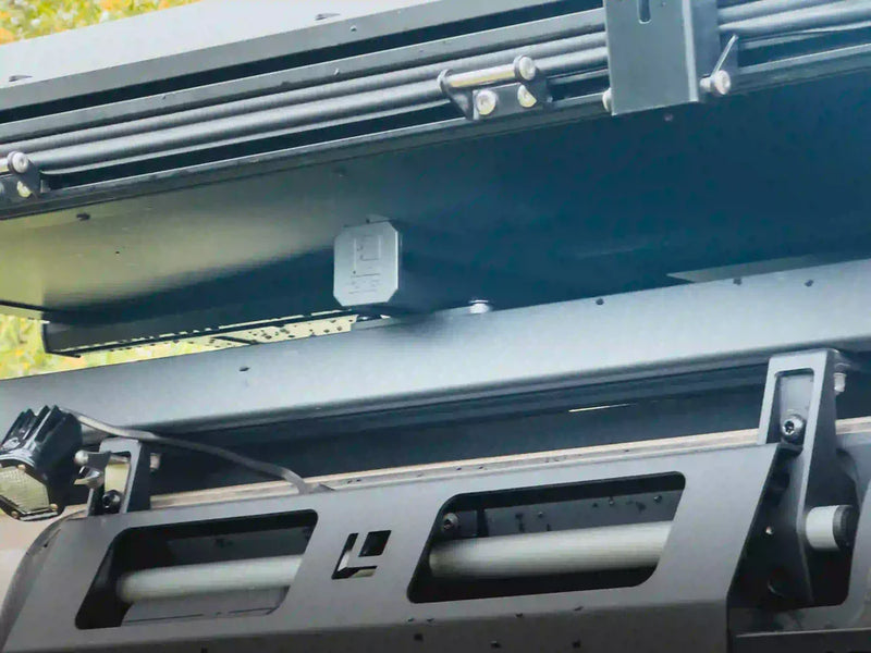 Load image into Gallery viewer, Leitner INEOS Grenadier Roof Load Bar Adapter
