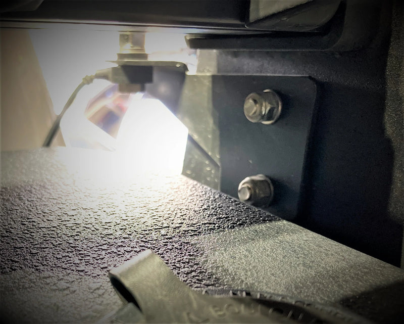 Load image into Gallery viewer, BillieBars - Antenna Mount Kit
