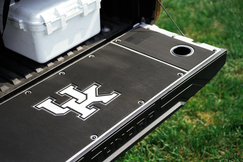 Load image into Gallery viewer, BillieBars Collegiate Tailgate Cover
