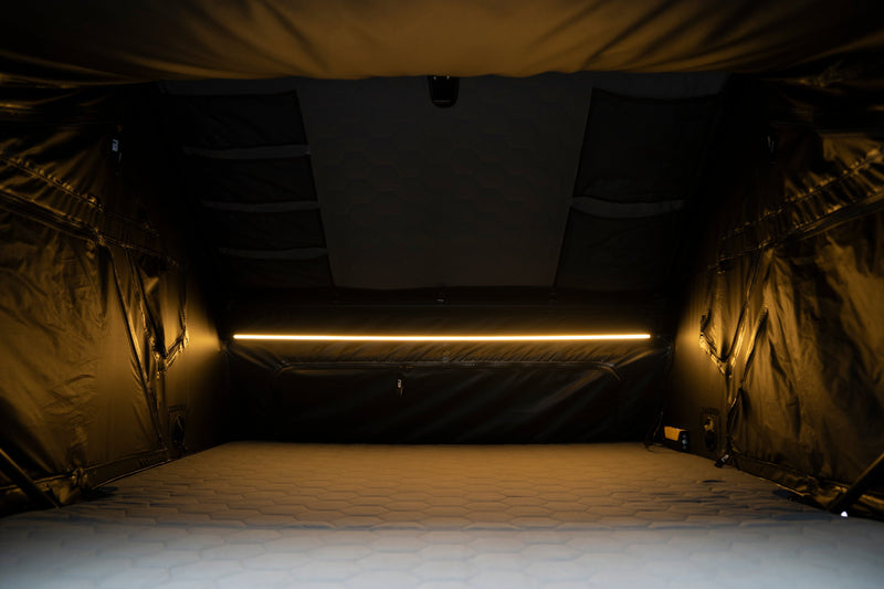 Load image into Gallery viewer, Kali King - Rooftop tent
