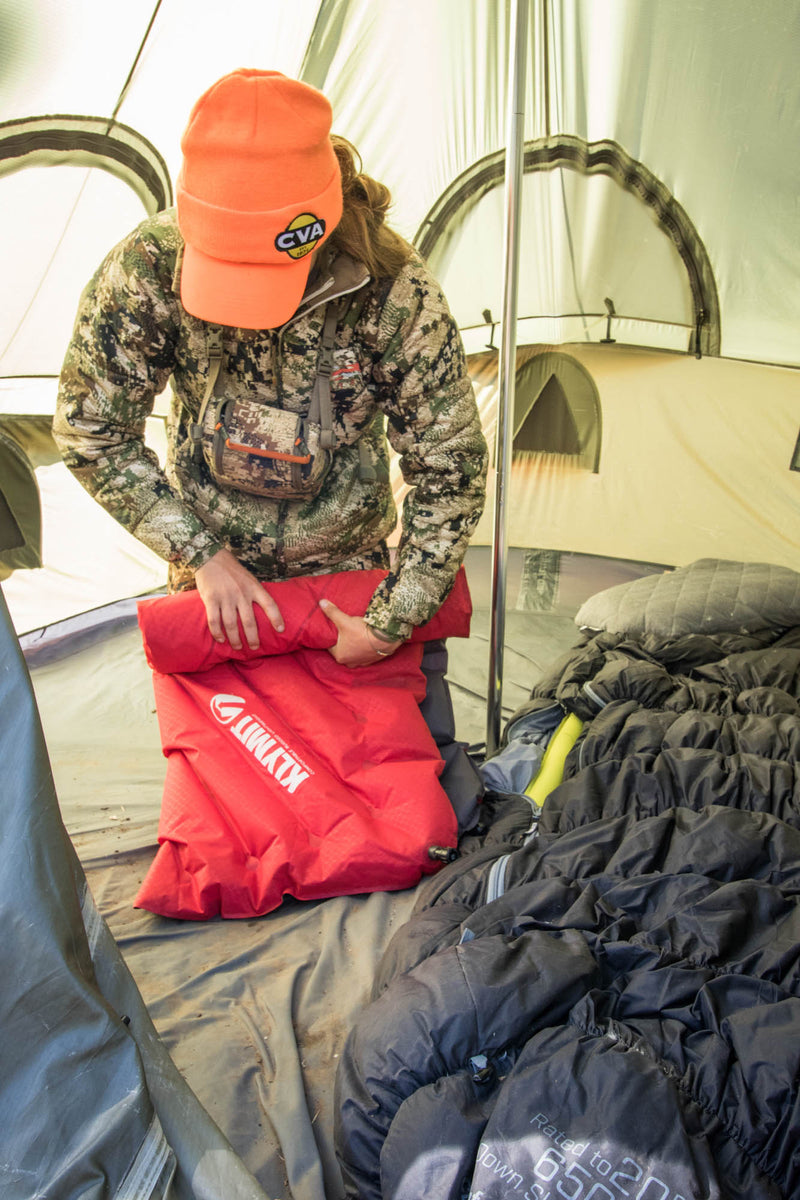 Load image into Gallery viewer, Klymit Insulated Static V Luxe Sleeping Pad - Innovative Design
