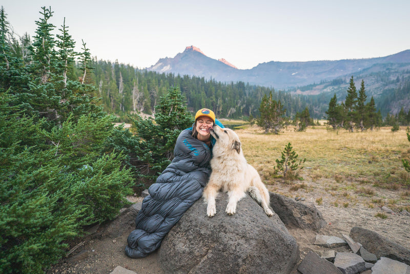 Load image into Gallery viewer, Klymit KSB 35 Sleeping Bag - Sleep Soundly on Every Journey
