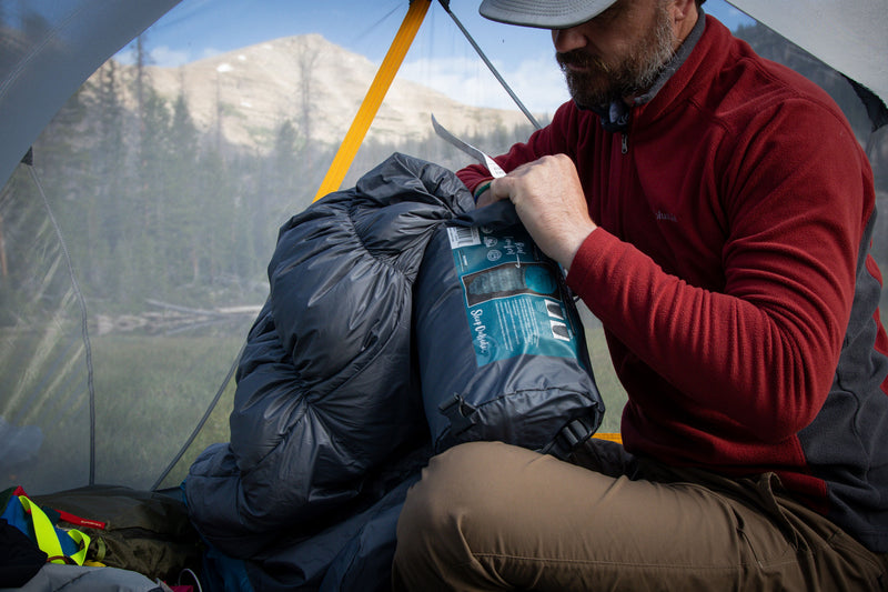 Load image into Gallery viewer, Klymit KSB 35 Sleeping Bag - Compressible and Easy to Carry
