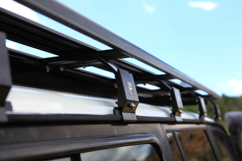 Load image into Gallery viewer, Toyota Land Cruiser 80 Series K9 Roof Rack Kit
