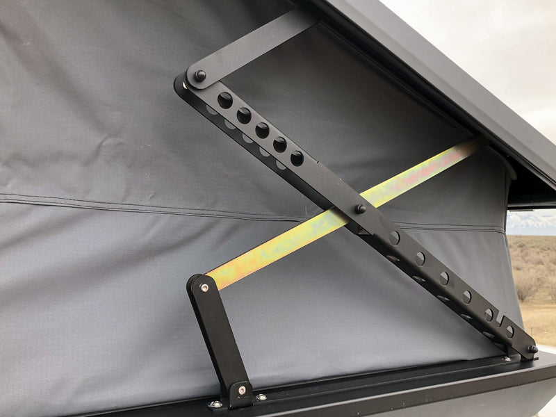 Load image into Gallery viewer, Stealth Hard Shell Roof Top Tent
