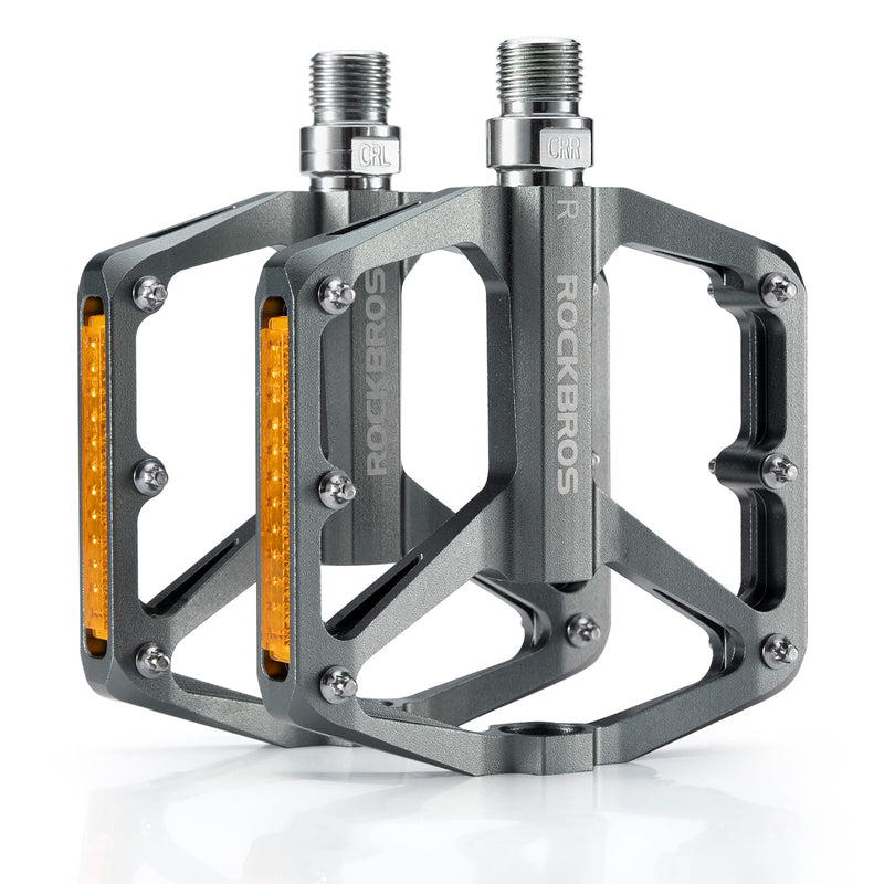 Load image into Gallery viewer, ROCKBROS MTB Reflective Aluminum Pedals 9/16" Sealed Bearing Lightweight

