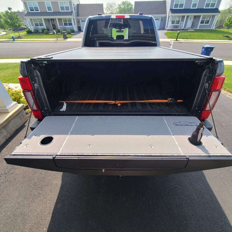 Load image into Gallery viewer, Custom Tailgate Cover
