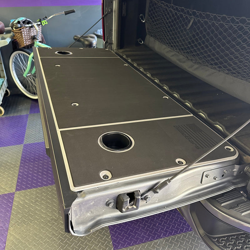 Load image into Gallery viewer, Silverado/Sierra 1500 Tailgate Cover (2019+)

