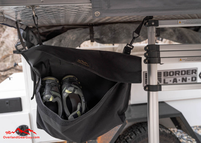 Load image into Gallery viewer, Roof Top Tent Shoe Bag
