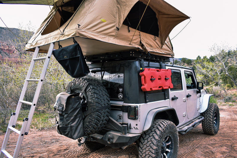 Load image into Gallery viewer, Roof Top Tent Shoe Bag
