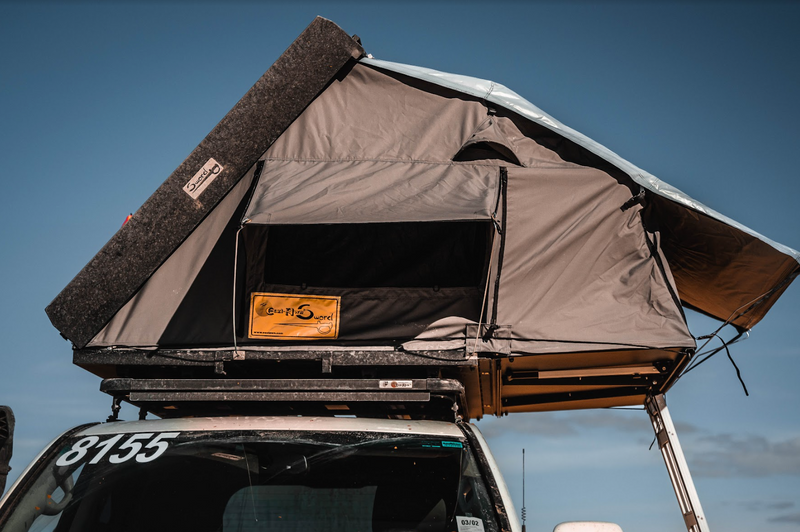 Load image into Gallery viewer, Sword Hard Shell Roof Top Tent
