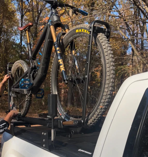 Load image into Gallery viewer, BillieBars Kuat - Piston SR Full Bike Carrier
