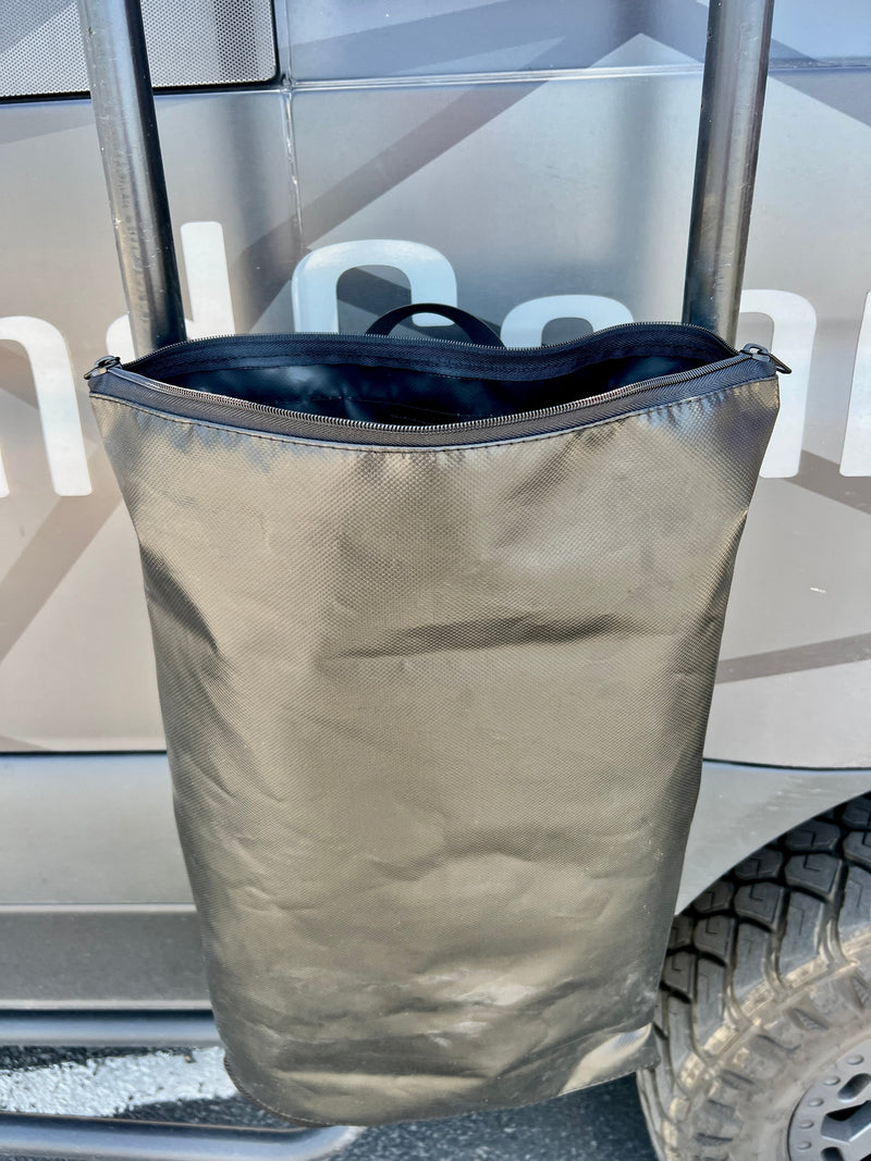 Load image into Gallery viewer, INEOS Grenadier  Ladder Trash Bag - 24 inch
