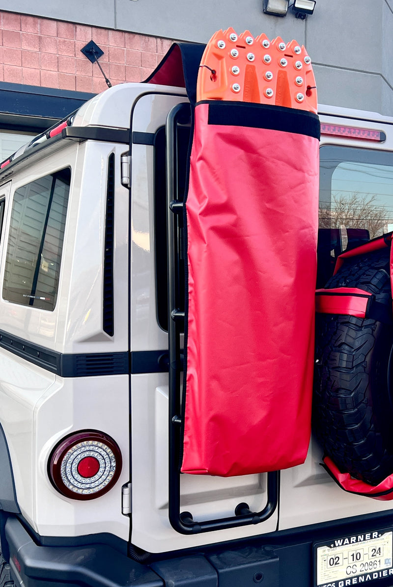 Load image into Gallery viewer, Traction Recovery Board Storage Bag LADDER Mount
