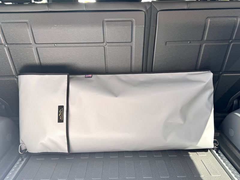 Load image into Gallery viewer, Traction Recovery Board Storage Bag
