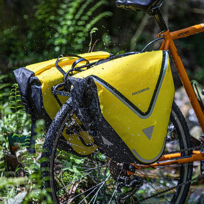 Load image into Gallery viewer, ROCKBROS 20L Triangle Waterproof Bike Rear Rack Pannier Bag for Grocery Touring Cycling
