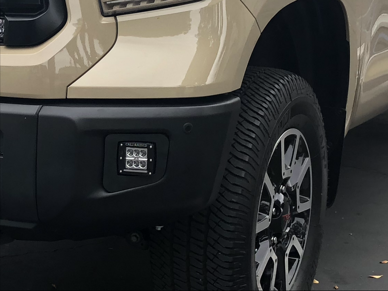 Load image into Gallery viewer, LED Fog Light Pod Replacements Brackets Kit For 2014-2021 Toyota Tundra
