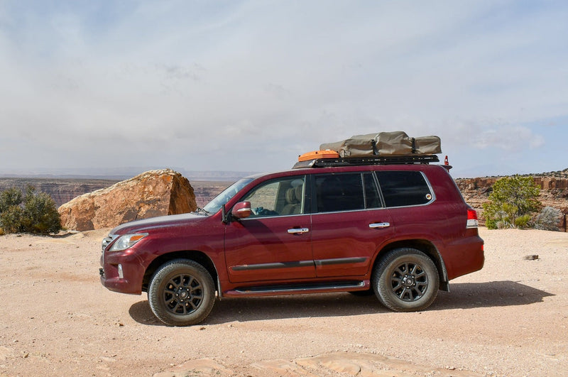 Load image into Gallery viewer, 3/4 Stainless Steel Roof Rack - LX570
