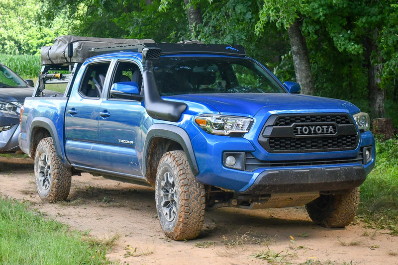 Load image into Gallery viewer, Low Profile Extrusion Rack - 2nd and 3rd Gen Tacoma

