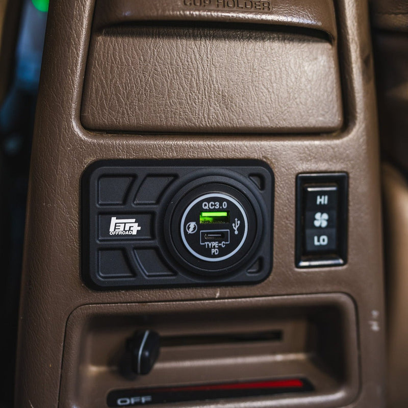 Load image into Gallery viewer, Center Console USB 12V Power Panel | Billet Aluminum | Replaces Ashtray | 1996 - 2002 4Runner
