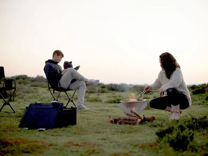 Load image into Gallery viewer, Front Runner BBQ/Fire Pit &amp; Wolf Pack Pro Kit
