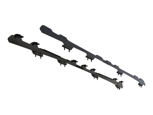 Front Runner Toyota Land Cruiser 200 Foot Rails / Low Profile