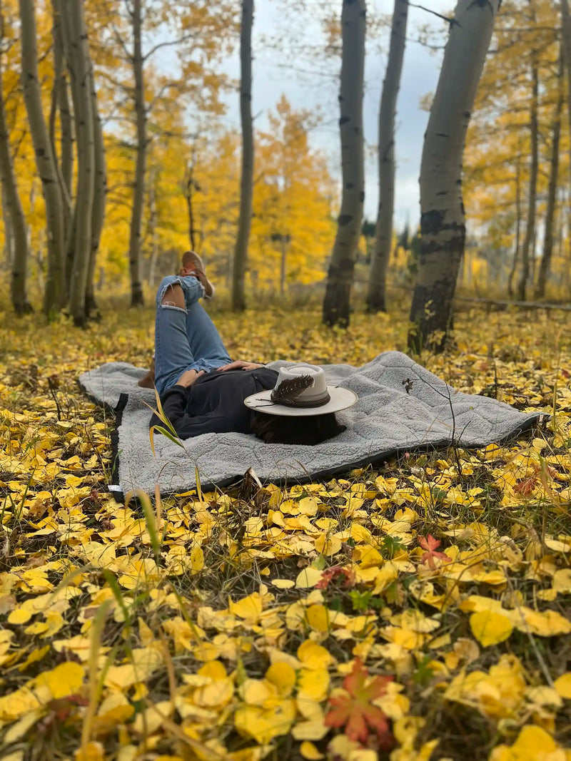 Load image into Gallery viewer, Anywhere Poncho/Puff Blanket - Clearance
