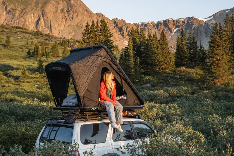 Load image into Gallery viewer, Aspen Pro Standard - Rooftop Tent
