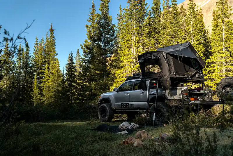 Load image into Gallery viewer, Kali - Rooftop Tent
