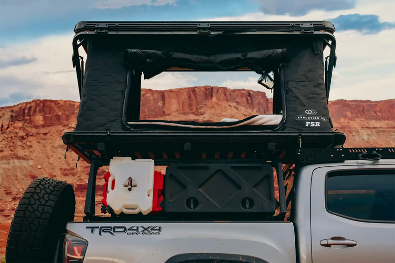 Load image into Gallery viewer, Evolution V3 XL - Rooftop Tent
