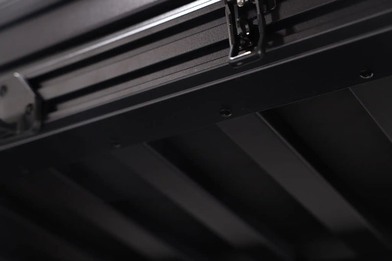 Load image into Gallery viewer, Evolution V3 XL - Rooftop Tent
