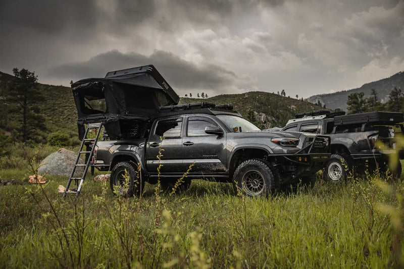 Load image into Gallery viewer, Kali - Rooftop Tent
