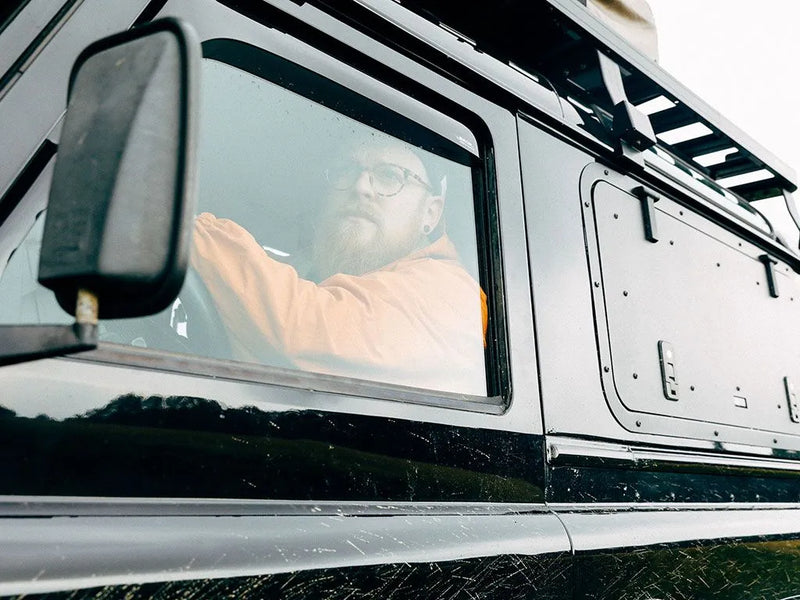 Load image into Gallery viewer, Front Runner Land Rover Defender (1983-2016) Gullwing Window / Aluminium
